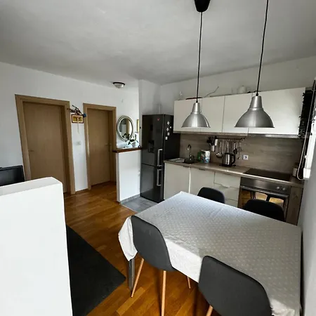 Apartman Buljan , Slatine-trogir-split Trogir